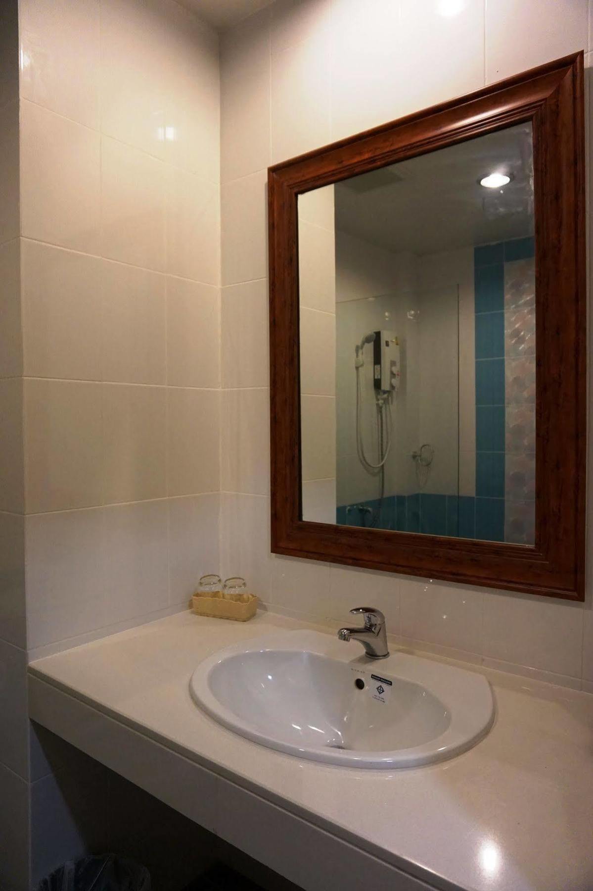 Morage Hotel Phitsanulok Zewnętrze zdjęcie